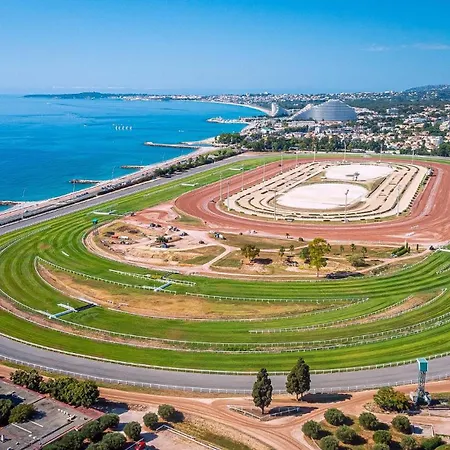 Apartment - 3 ,rue Pasteur - 3p