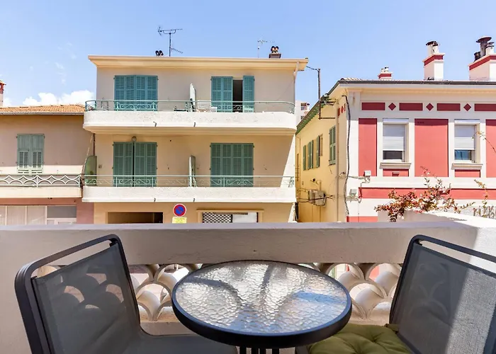 - 3 ,rue Pasteur - 3p Cagnes-sur-Mer